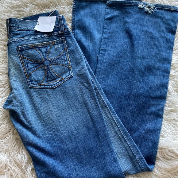 Habitual Denim - NWT 💖HABITUAL💖 Anthropologie brand flared jeans